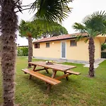 Cozy And Welcoming House With Private Garden Villa