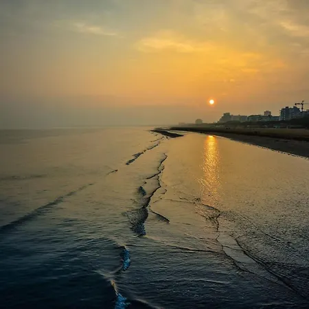 Βίλα Cozy And Welcoming House With Private Garden Λινιάνο Σαμπιαντόρο